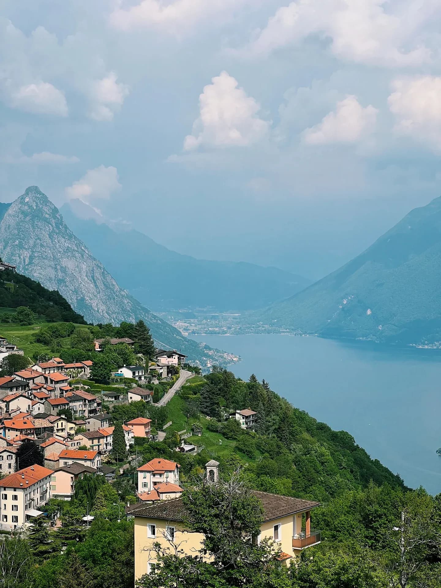 Paesaggio del Lago di Lugano